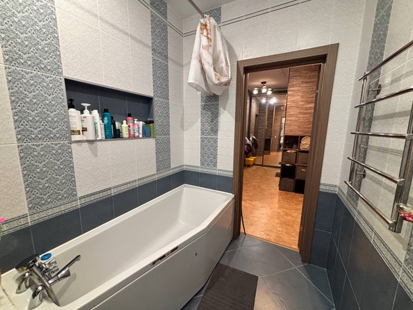 
  Продам 2-комн. квартиру 46.7 м², в ЖК Белые Росы, дом 21. Фото 5.
