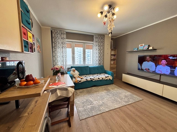
  Продам 2-комн. квартиру 46.7 м², в ЖК Белые Росы, дом 21. Фото 14.
