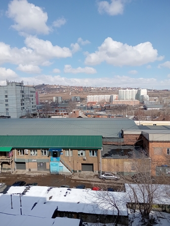 
  Продам 4-комн. квартиру 73 м². Фото 2.