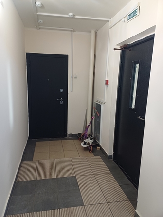 
  Продается 2-комн. квартира 54.9 м², в ЖК Иннокентьевский, 3 микрорайон дом 5. Фото 30.