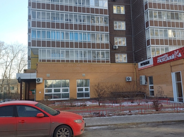 
  Продается 2-комн. квартира 54.9 м², в ЖК Иннокентьевский, 3 микрорайон дом 5. Фото 35.