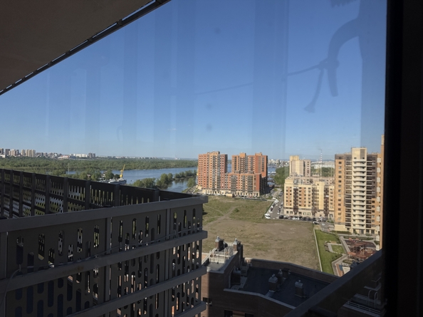
  Продам 3-комн. квартиру 82.5 м², в ЖК Южный берег, дом 18. Фото 15.
