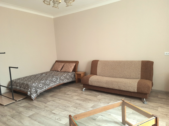 
  Сдам 2-комн. квартиру 60 м². Фото 2.