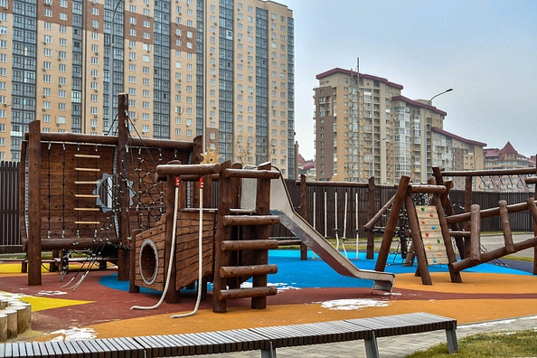 
  Продам 4-комн. квартиру 120.8 м², в ЖК Нестеров. Фото 40.
