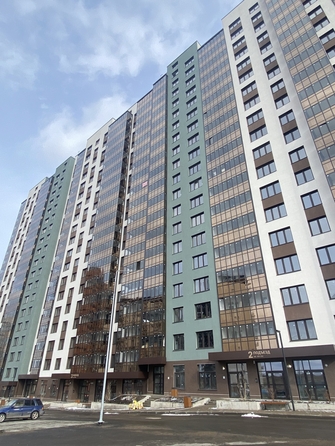 
  Продается 3-комн. квартира 62.6 м², в ЖК Кедр, дом 2. Фото 2.