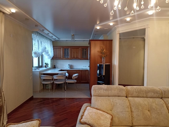 
  Продается 4-комн. квартира 157 м². Фото 13.