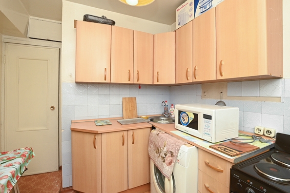 
  Продам 4-комн. квартиру 60.2 м². Фото 15.