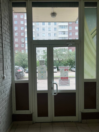 
  Продам универсальное помещение 116 м², в ЖК Зеленый городок, дом 8. Фото 3.