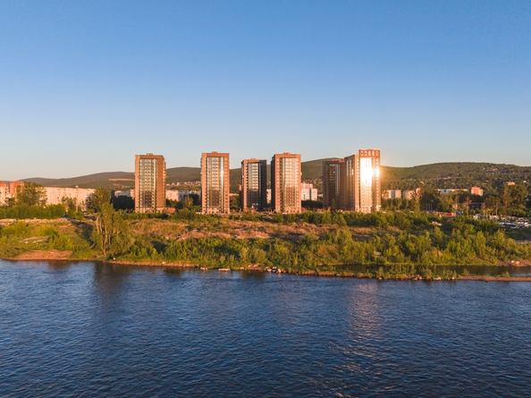 
  Продается 2-комн. квартира 69 м², в ЖК Портовый, 1 очередь. Фото 7.