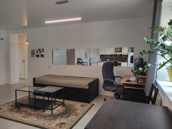 
  Продам 3-комн. квартиру 66.8 м². Фото 41.