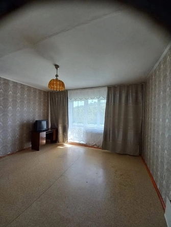 
  Сдам 1-комн. квартиру 38 м². Фото 1.