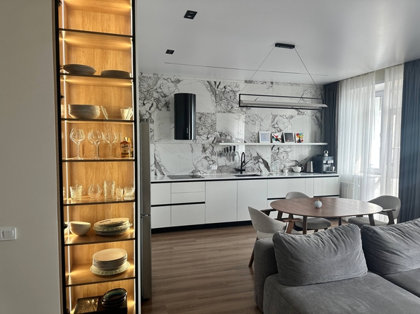 
  Продам 4-комн. квартира 109 м², в ЖК Новый Академ, дом 7. Фото 3.