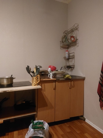 
  Продам 5-комн. квартира 100 м². Фото 1.