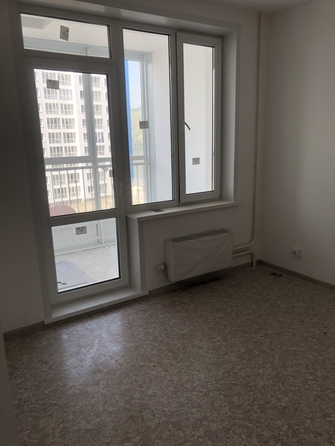 
  Продается комната 38.4 м², в ЖК Тихие зори, дом Стрелка, корпус 1. Фото 5.