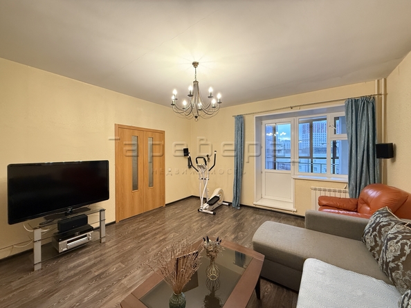 
  Продается 3-комн. квартира 86.2 м². Фото 1.