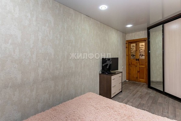 
   Продам 3-комнатную, 59.6 м², Антона Петрова ул, 256

. Фото 13.