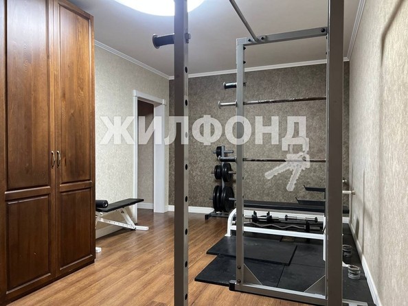 
   Продам 4-комнатную, 94.2 м², Сергея Ускова ул, 3

. Фото 20.