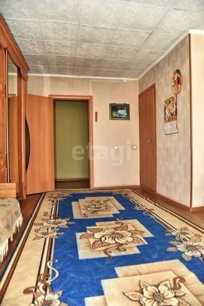 
   Продам 3-комнатную, 70 м², Межевой пер, 4Е

. Фото 5.