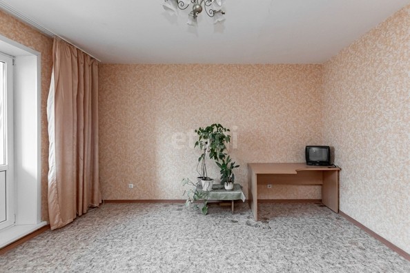
   Продам 3-комнатную, 72 м², Сергея Семенова ул, 7

. Фото 3.