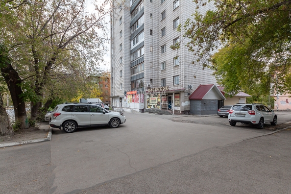 
   Продам помещение свободного назначения, 128 м², Антона Петрова ул, 203

. Фото 3.