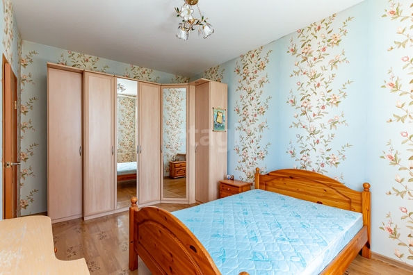 
   Продам 2-комнатную, 57 м², Социалистический пр-кт, 130

. Фото 2.