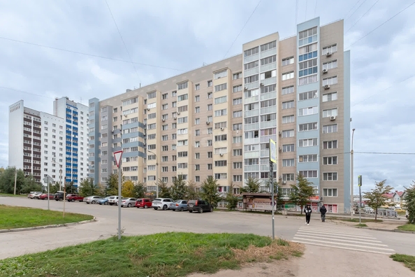 
   Продам 2-комнатную, 52 м², Сергея Ускова ул, 3

. Фото 8.