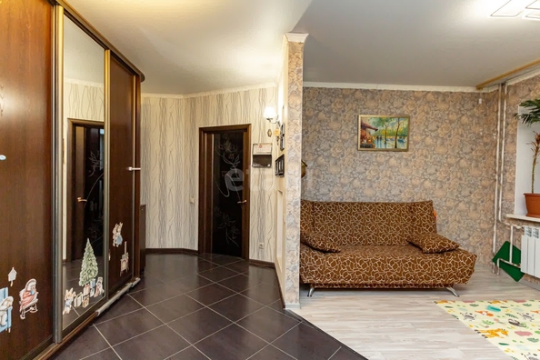 
   Продам 3-комнатную, 76.5 м², Чудненко ул, 3Б

. Фото 5.