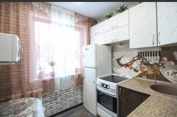 
   Продам 2-комнатную, 47.1 м², Сухэ-Батора ул, 12

. Фото 4.