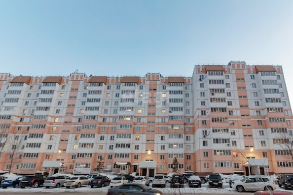 
   Продам 3-комнатную, 72.7 м², Сергея Семенова ул, 19

. Фото 8.