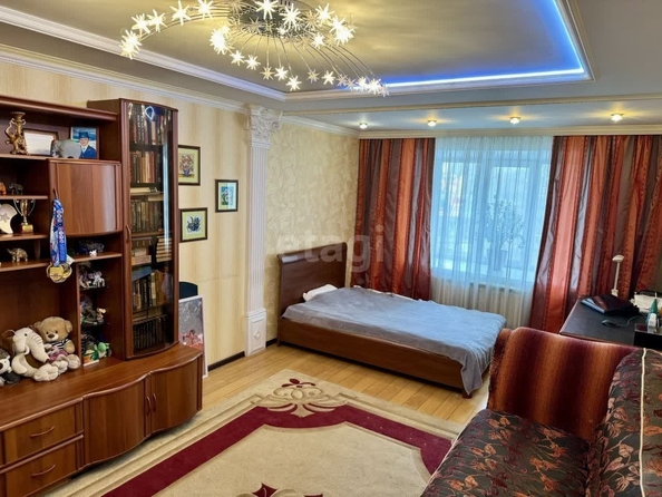 
   Продам 4-комнатную, 100 м², Попова ул, 153

. Фото 5.