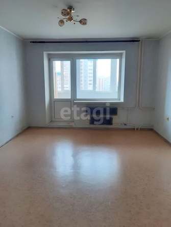 
   Продам 1-комнатную, 47.4 м², Лазурная ул, 11

. Фото 2.