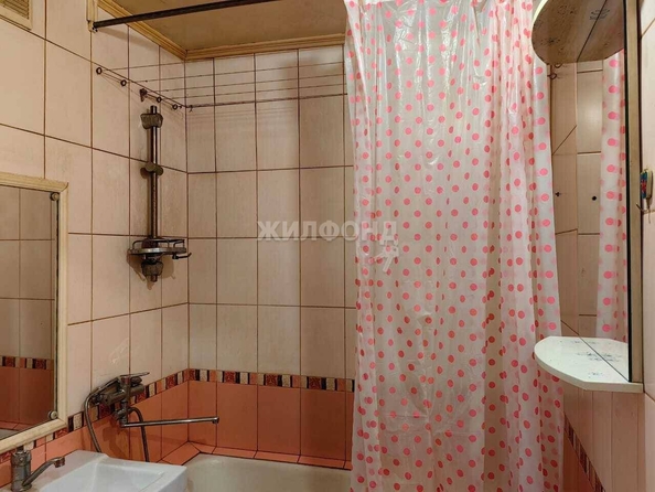 
   Продам 1-комнатную, 30.3 м², Антона Петрова ул, 140

. Фото 4.