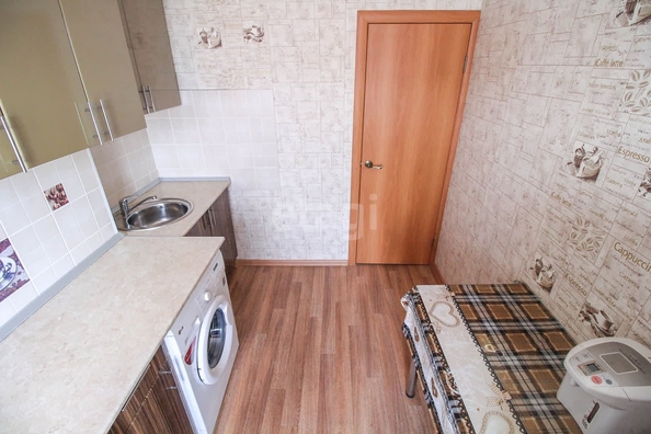 
   Продам 2-комнатную, 45 м², Антона Петрова ул, 233

. Фото 3.