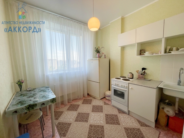 
   Продам 1-комнатную, 25 м², Михаила Кутузова ул, 27

. Фото 1.