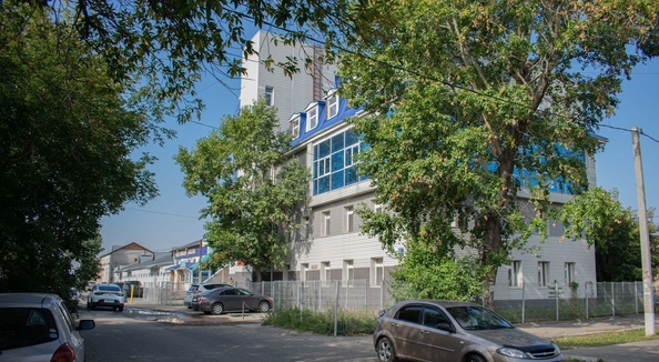 
   Сдам помещение свободного назначения, 2200 м², Чернышевского ул, 282

. Фото 4.