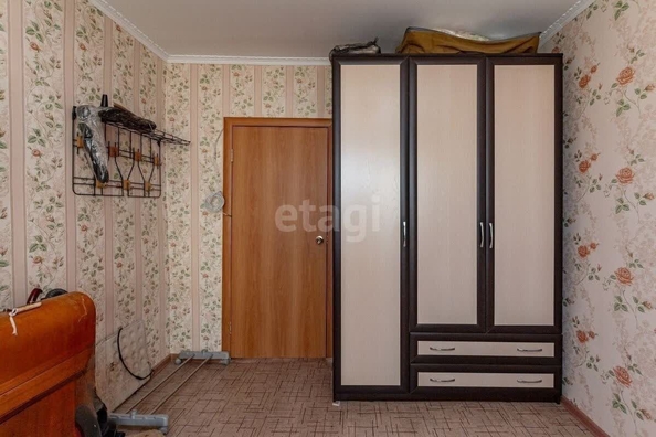 
   Продам 4-комнатную, 61.9 м², Кедровая ул, 3

. Фото 3.