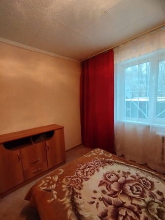 
   Продам 3-комнатную, 47.3 м², Георгия Исакова ул, 222

. Фото 2.