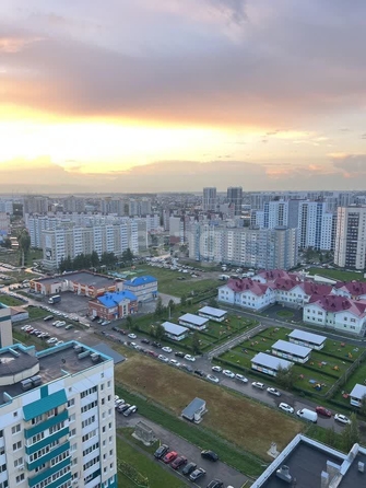 
   Продам 3-комнатную, 82.3 м², Взлетная ул, 38

. Фото 3.