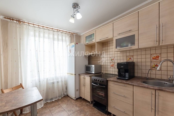 
   Продам 3-комнатную, 66 м², 

. Фото 6.