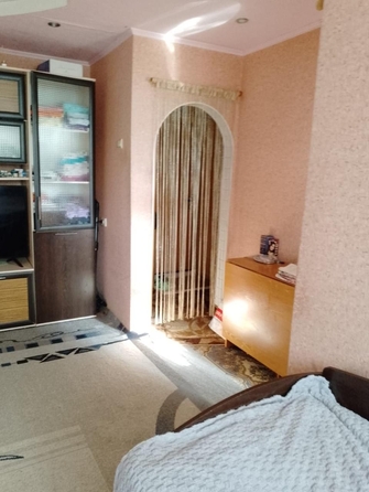 
   Продам 2-комнатную, 37 м², 

. Фото 4.