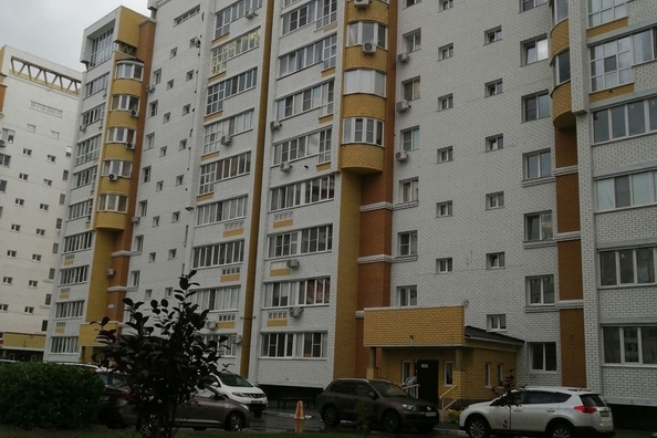 
   Продам 2-комнатную, 59.9 м², Змеиногорский тракт, 104П/7

. Фото 3.