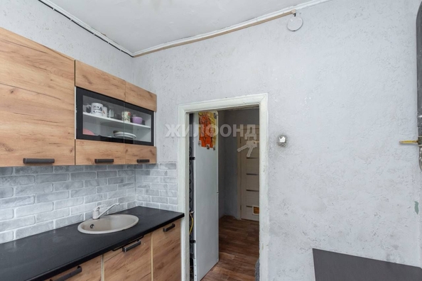 
   Продам дом, 39.5 м², Барнаул

. Фото 2.