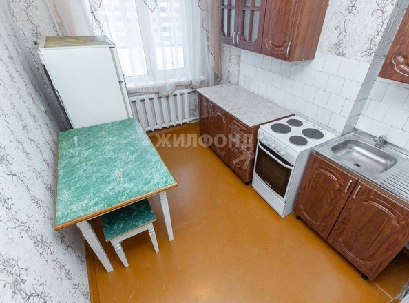 
   Продам 3-комнатную, 59.8 м², Монтажников ул, 3

. Фото 8.