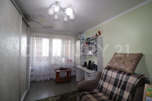 
   Продам 1-комнатную, 29 м², Малахова ул, 140

. Фото 3.