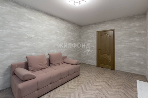 
   Продам 3-комнатную, 95.8 м², Власихинская ул, 81

. Фото 5.