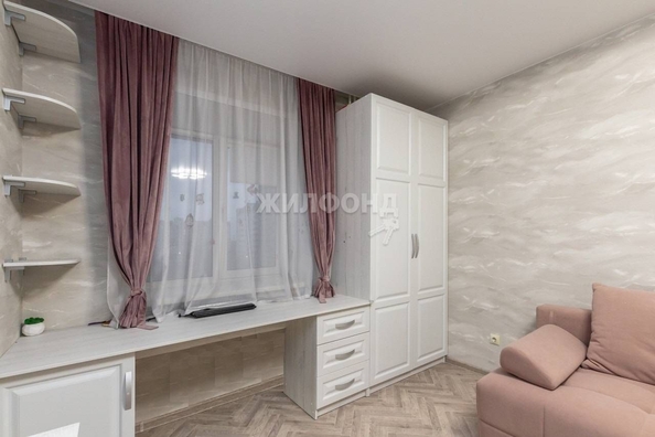 
   Продам 3-комнатную, 95.8 м², Власихинская ул, 81

. Фото 7.