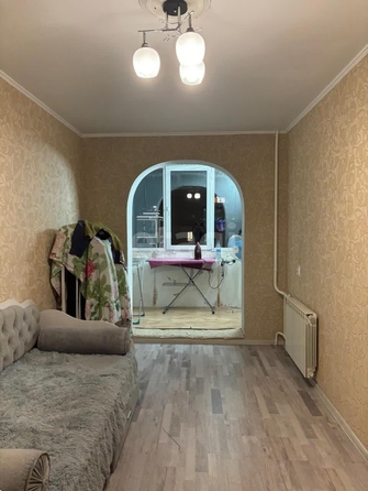 
   Продам 3-комнатную, 63 м², Шумакова ул, 32

. Фото 4.