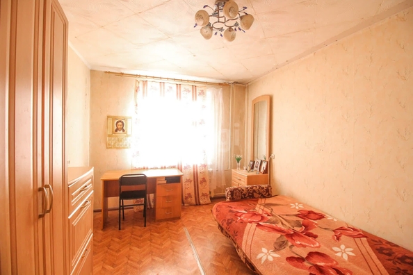 
   Продам 2-комнатную, 49.2 м², Чеглецова ул, 54

. Фото 6.