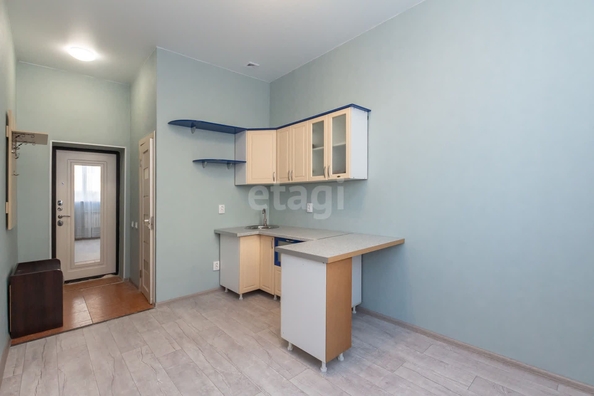 
   Продам 1-комнатную, 15.7 м², Коммунаров пр-кт, 120Д

. Фото 7.