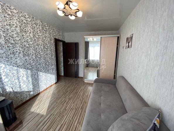 
   Продам 2-комнатную, 55.7 м², Солнечная Поляна ул, 35

. Фото 3.